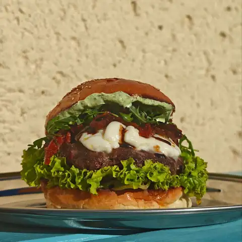 Burger Włoska robota